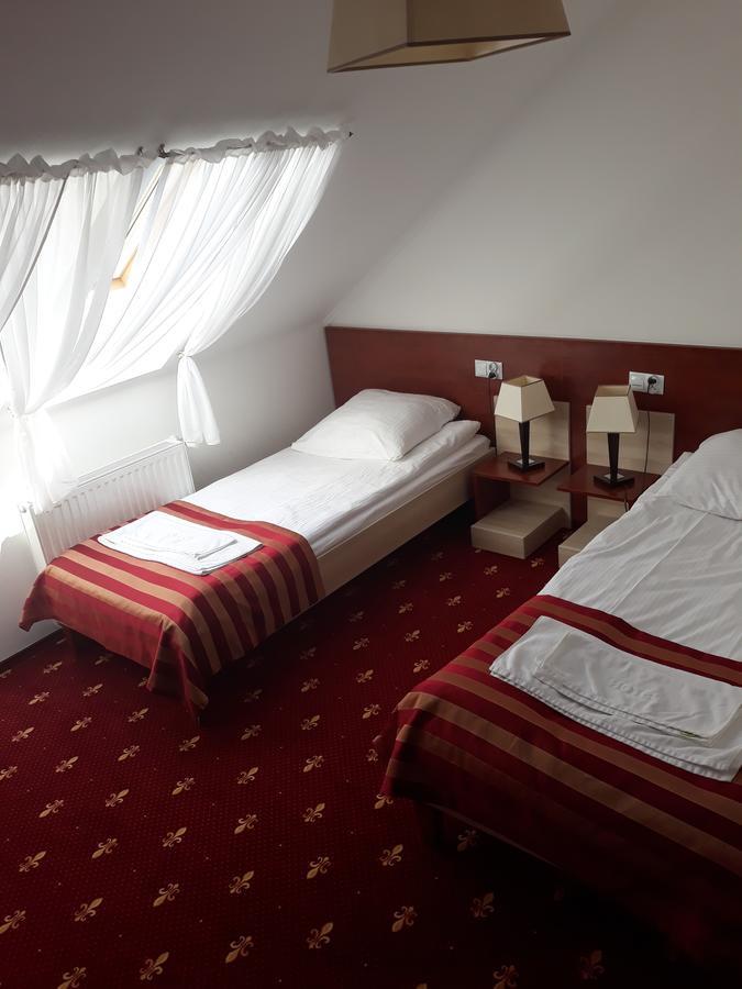 Hotel Platinum Hrubieszow Exterior photo
